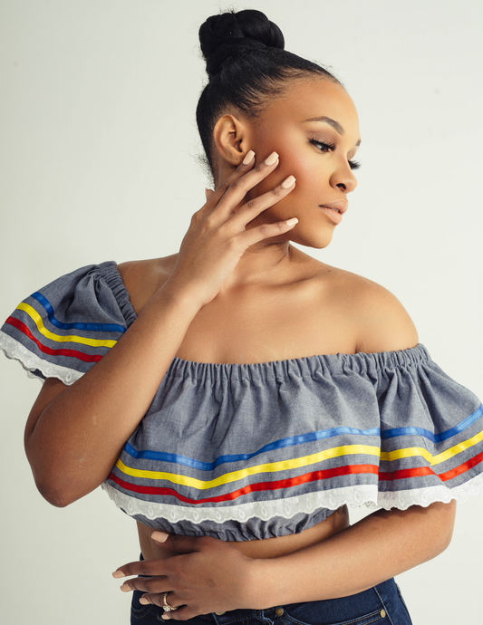 Haut à volant tricolore avec bandes élastiques